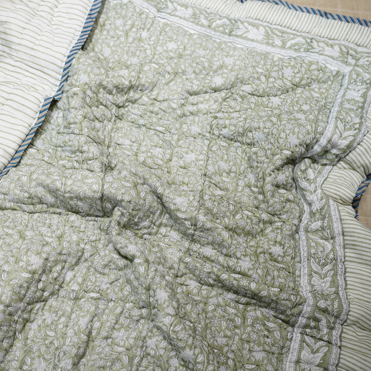 Reversible Single Quilt - Sage