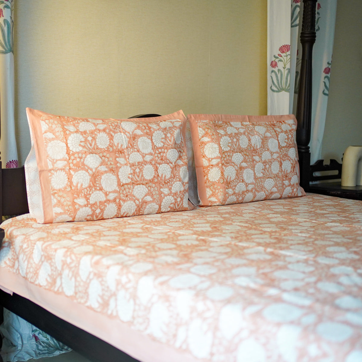 Peach flora handblocked Bedsheet king