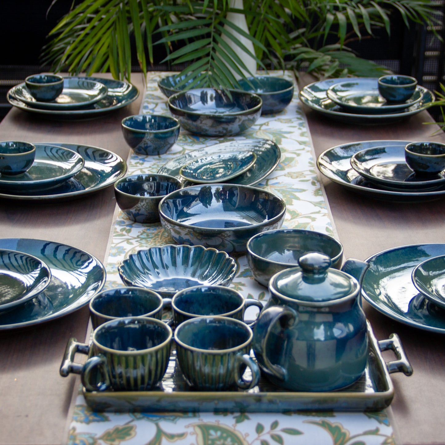 Forest Green Dinner Set