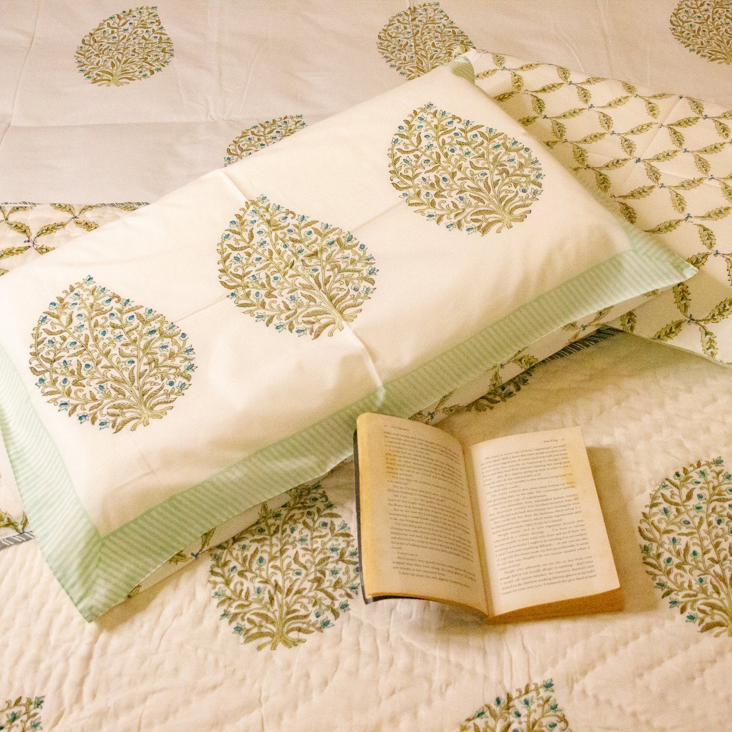 Daffodil Bedding Set