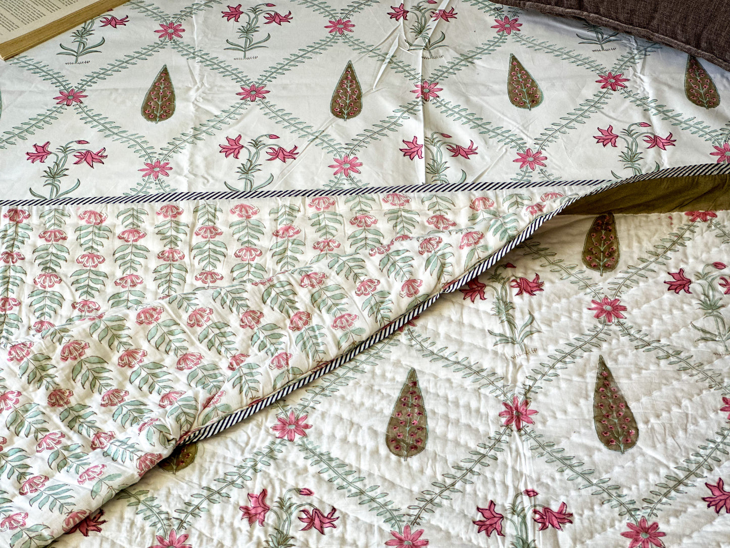 Brown Cypress Bedding Set