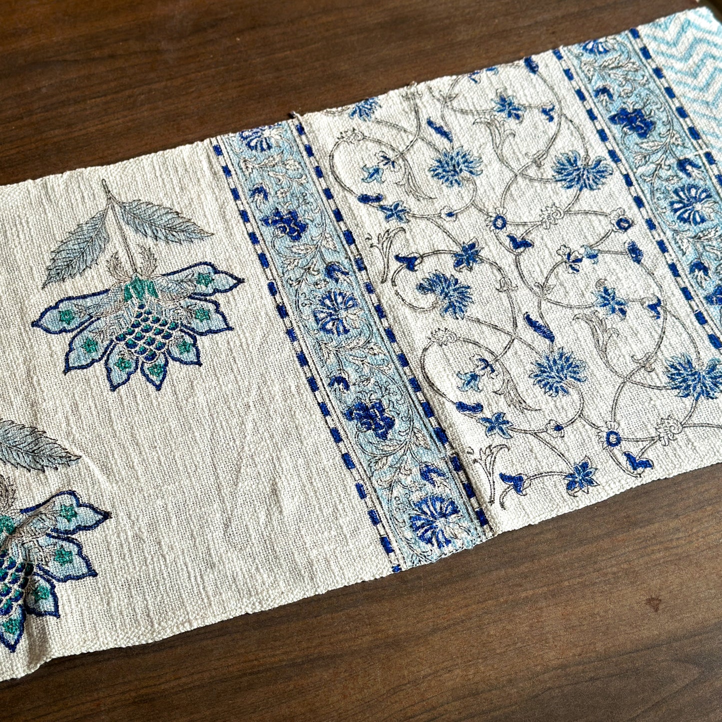 Jute Table Runner Blue - 4 Seater
