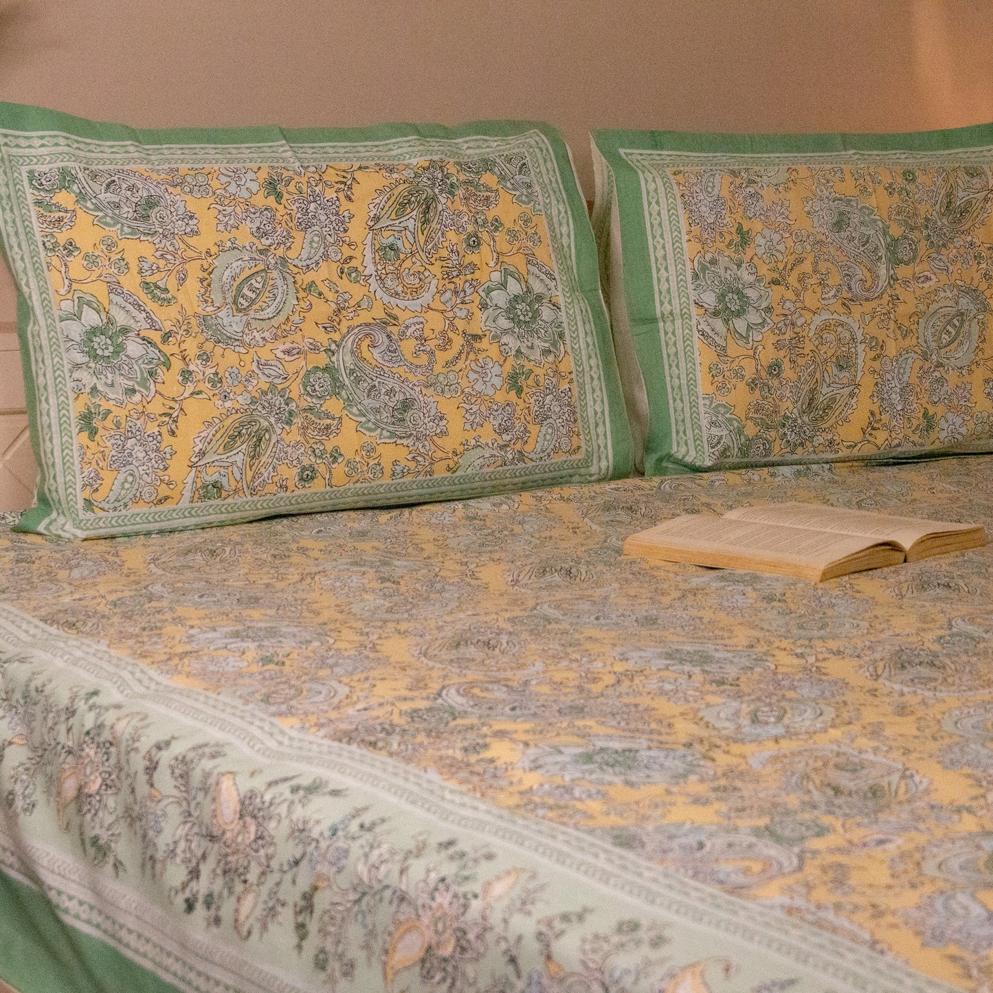 Blossom Green Printed Bed Sheets
