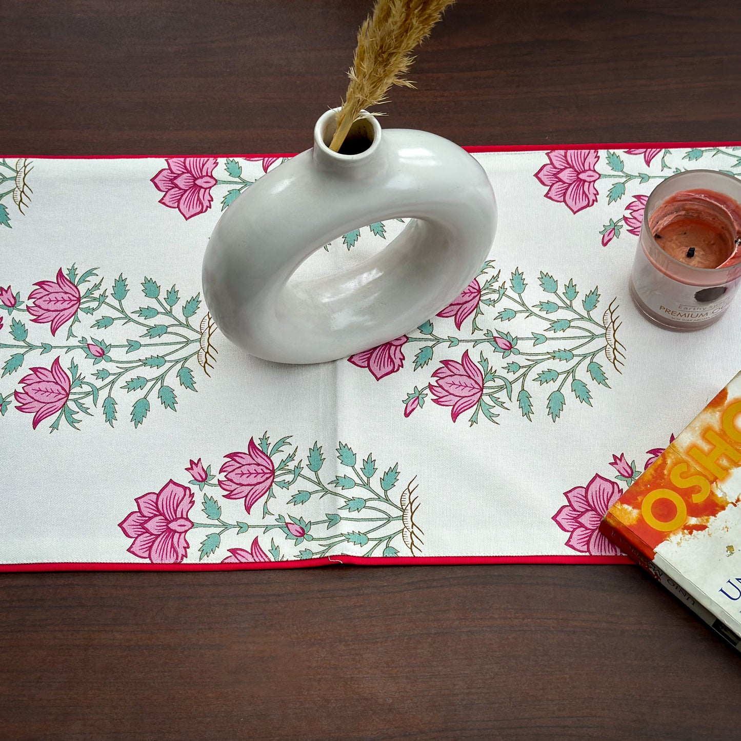 Begonia Table Runner