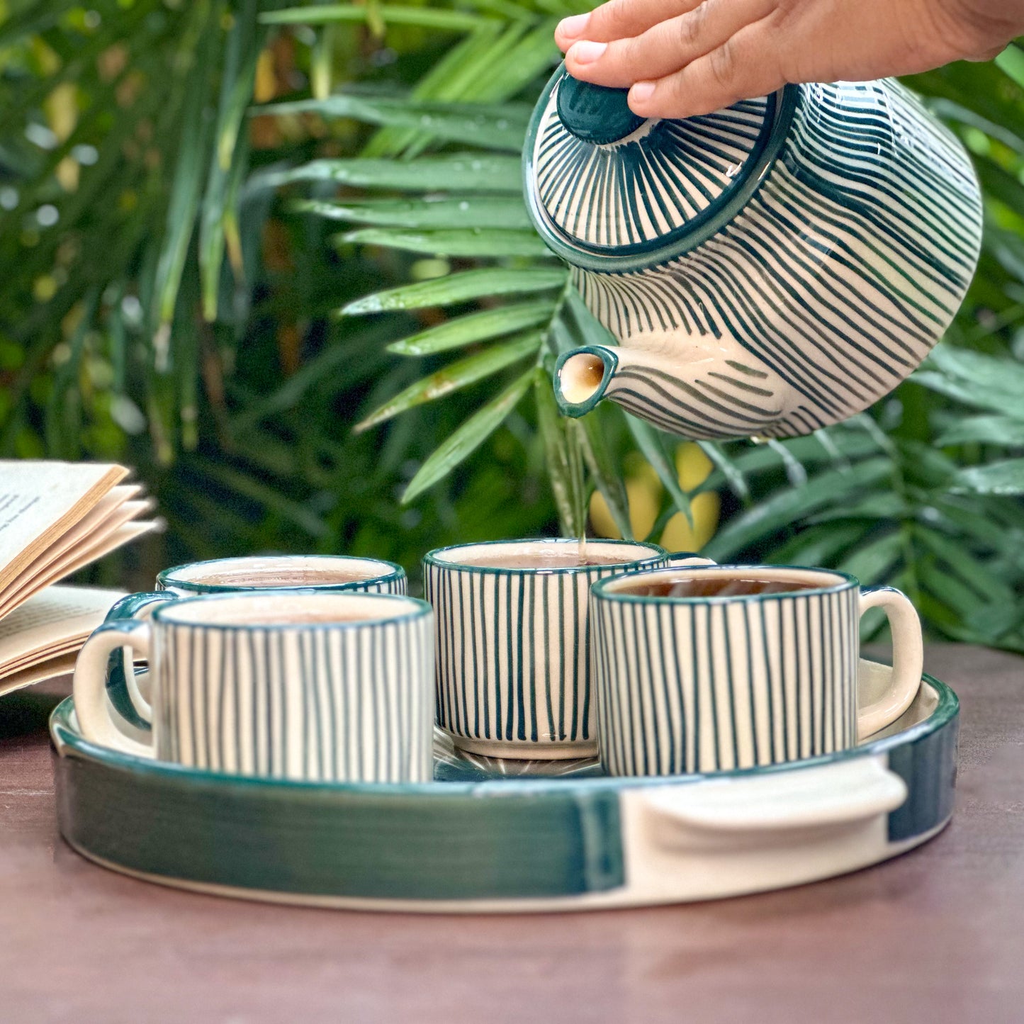 Green String Tea Cup Set