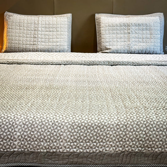 Labyrinth Handblock Printed Quilted Bedcover