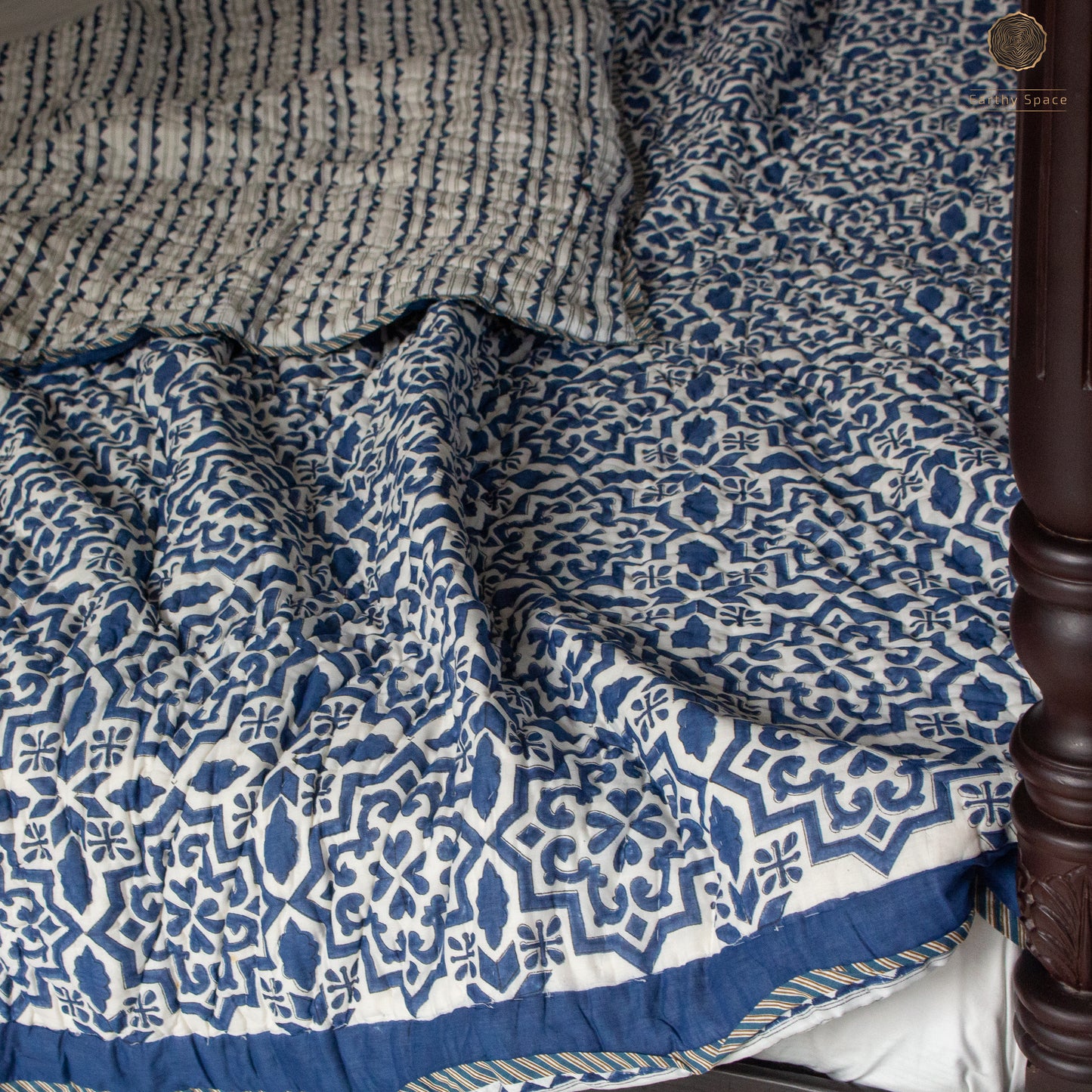 Reversible Quilt - Tula Blue
