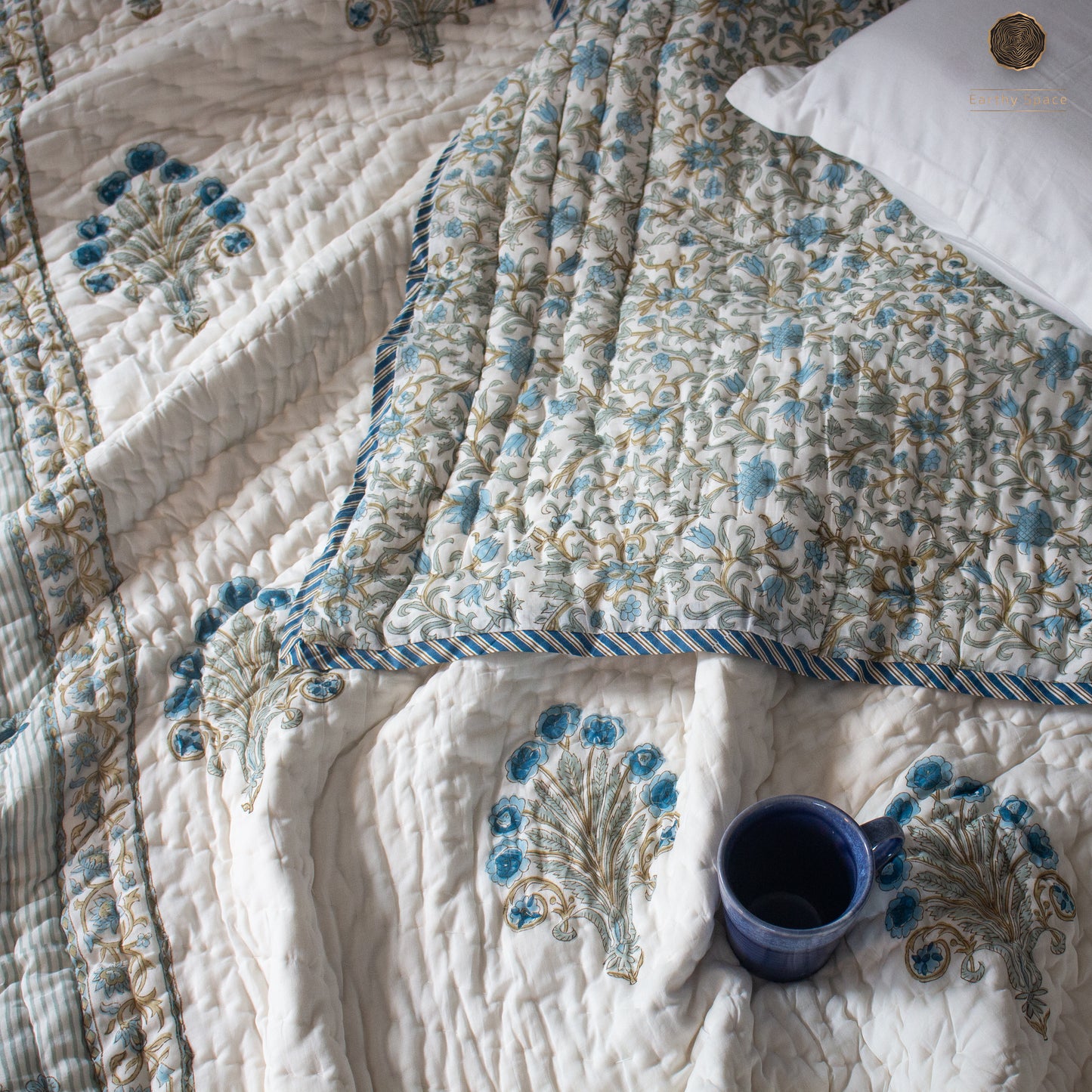 Reversible Quilt - Blue Mughalai