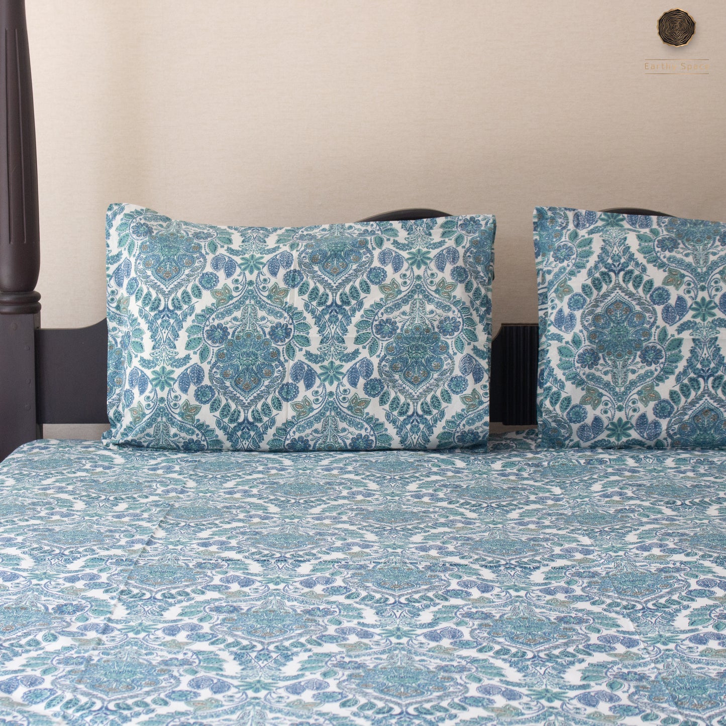 Blue Amber - Bedsheet 90" by 108"