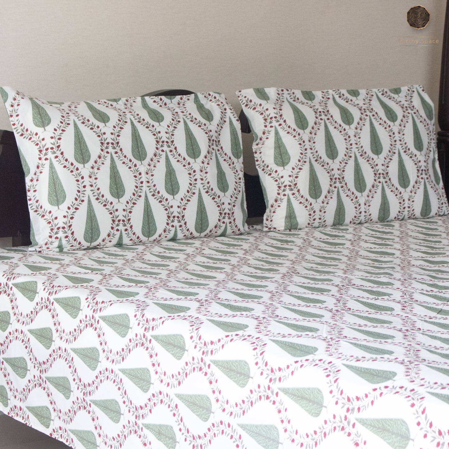 Green Cyprus - Bedsheet 108" by 108"