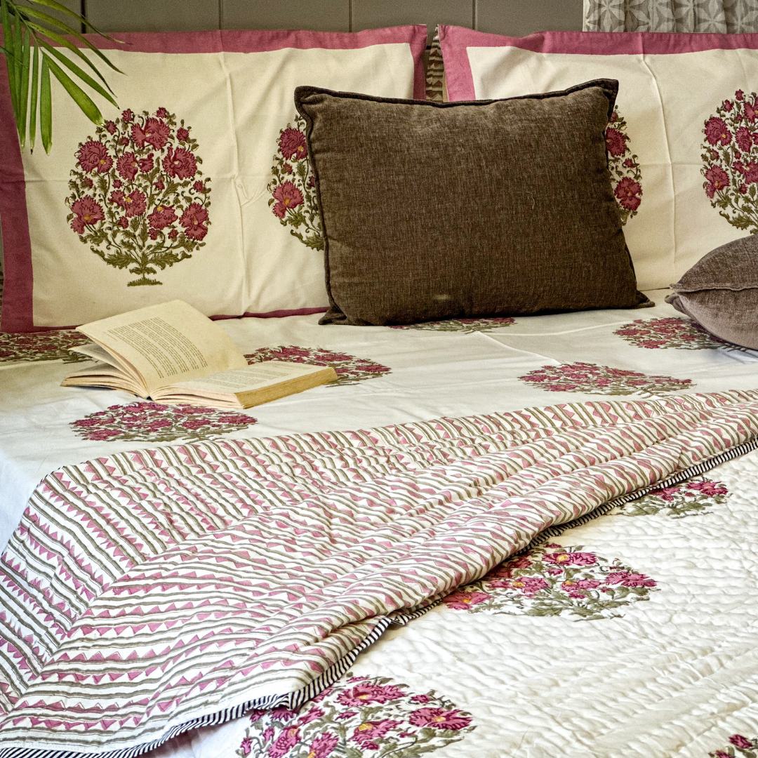 Petunia Posies Bedding Set