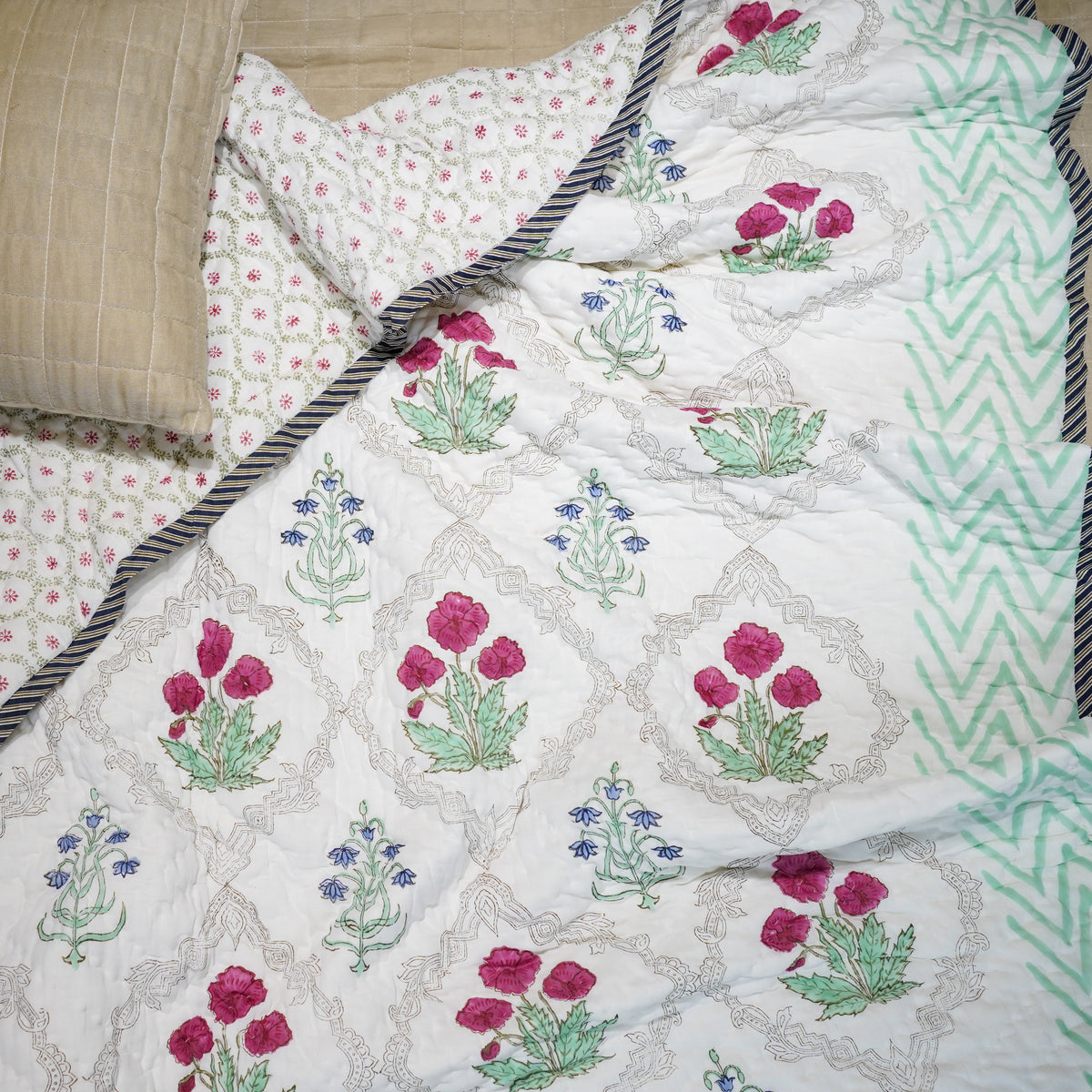 Reversible Single Quilt - Dahila jaal
