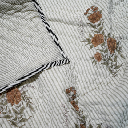 Reversible Single Quilt - Grey Lines