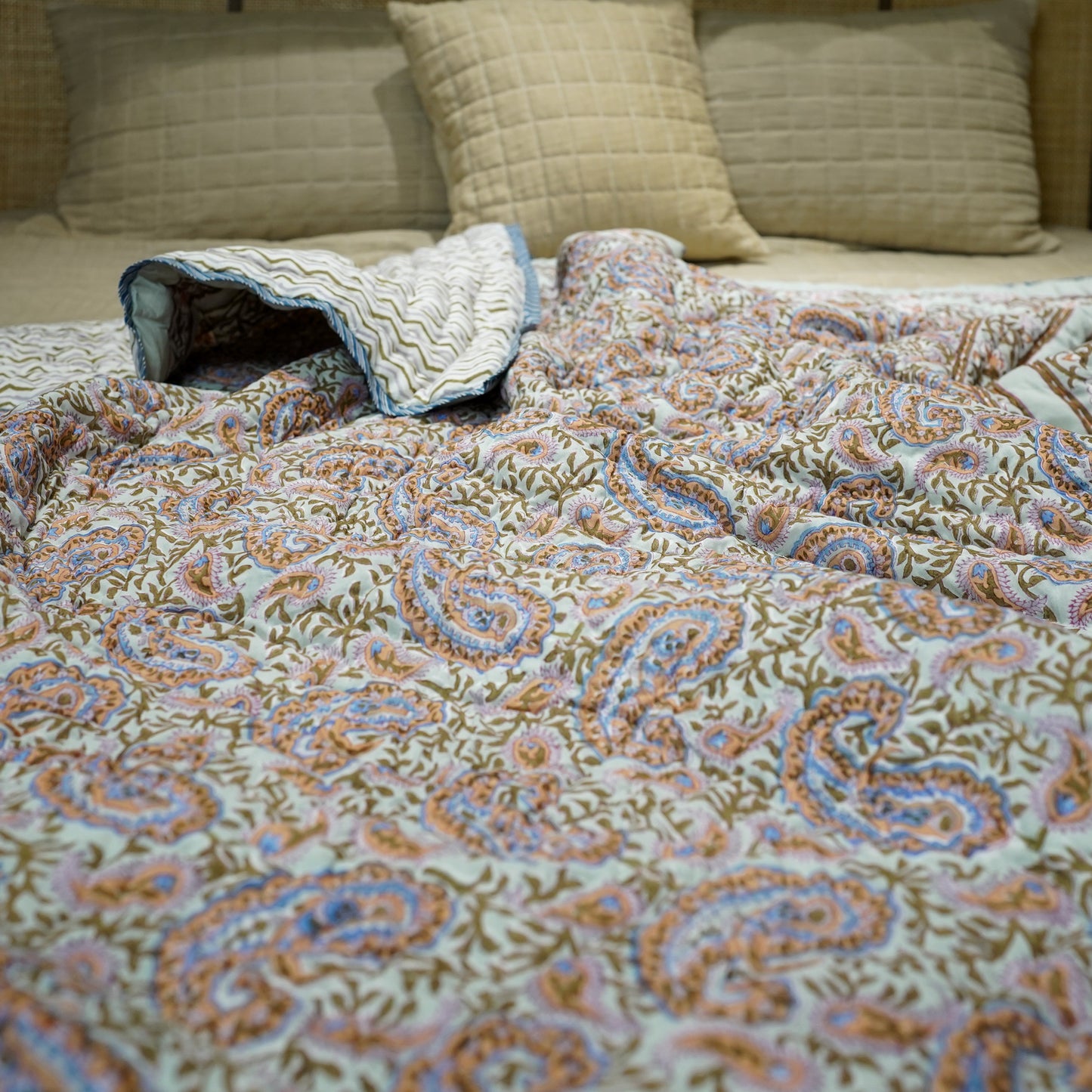 Reversible Single Quilt - Tropical Saga