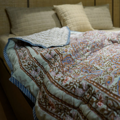 Reversible Single Quilt - Tropical Saga