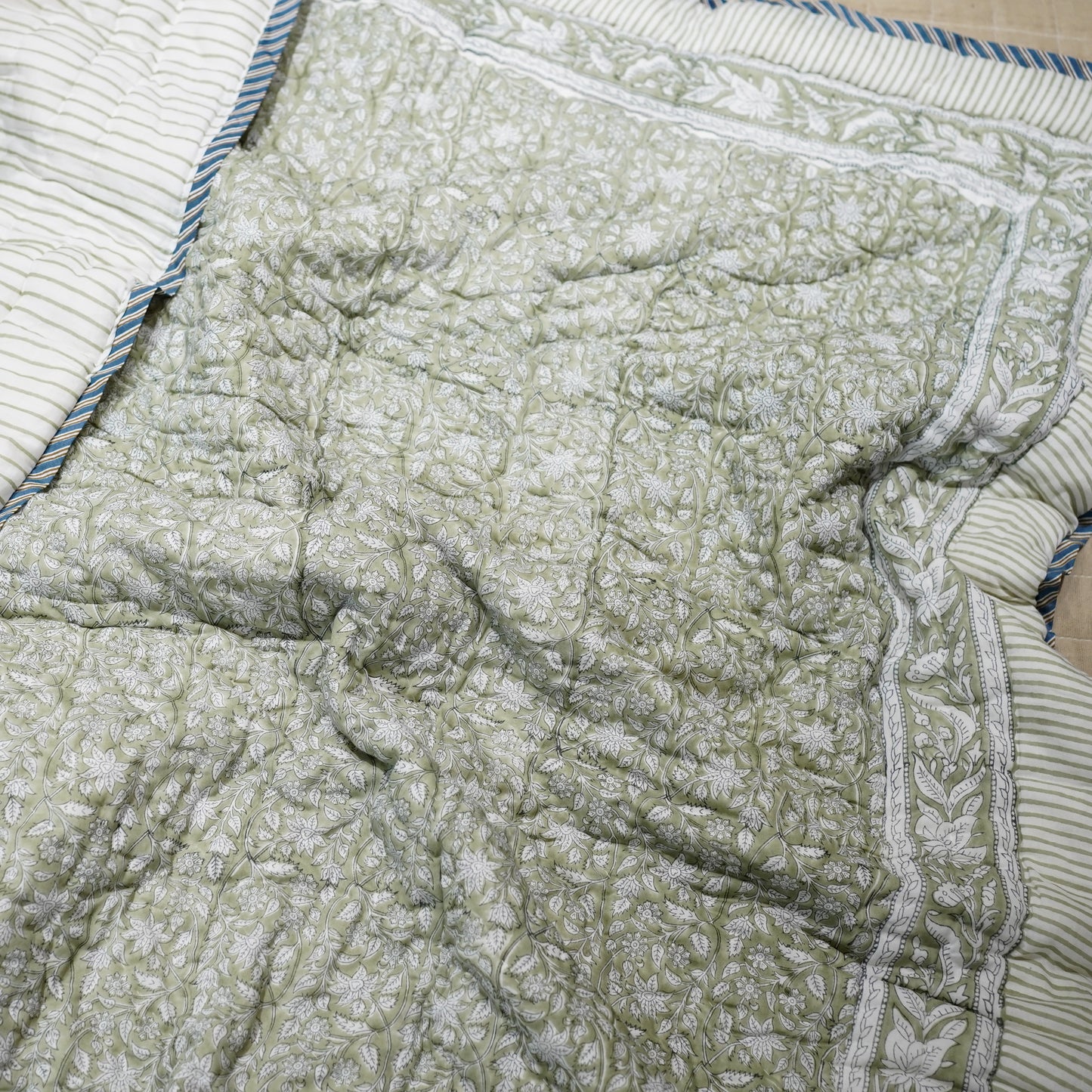Reversible Single Quilt - Sage