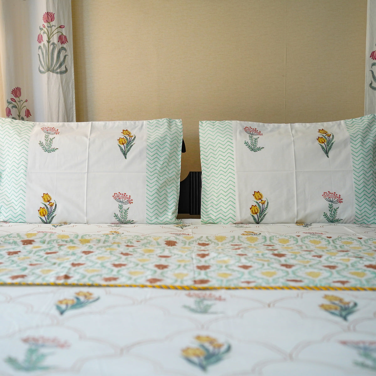 Floral jaal handblocked Bedsheet king