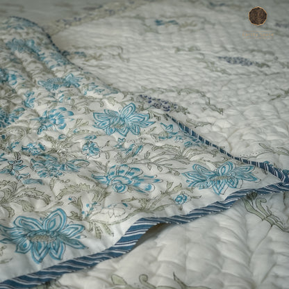Neel Jaal Bedding Set