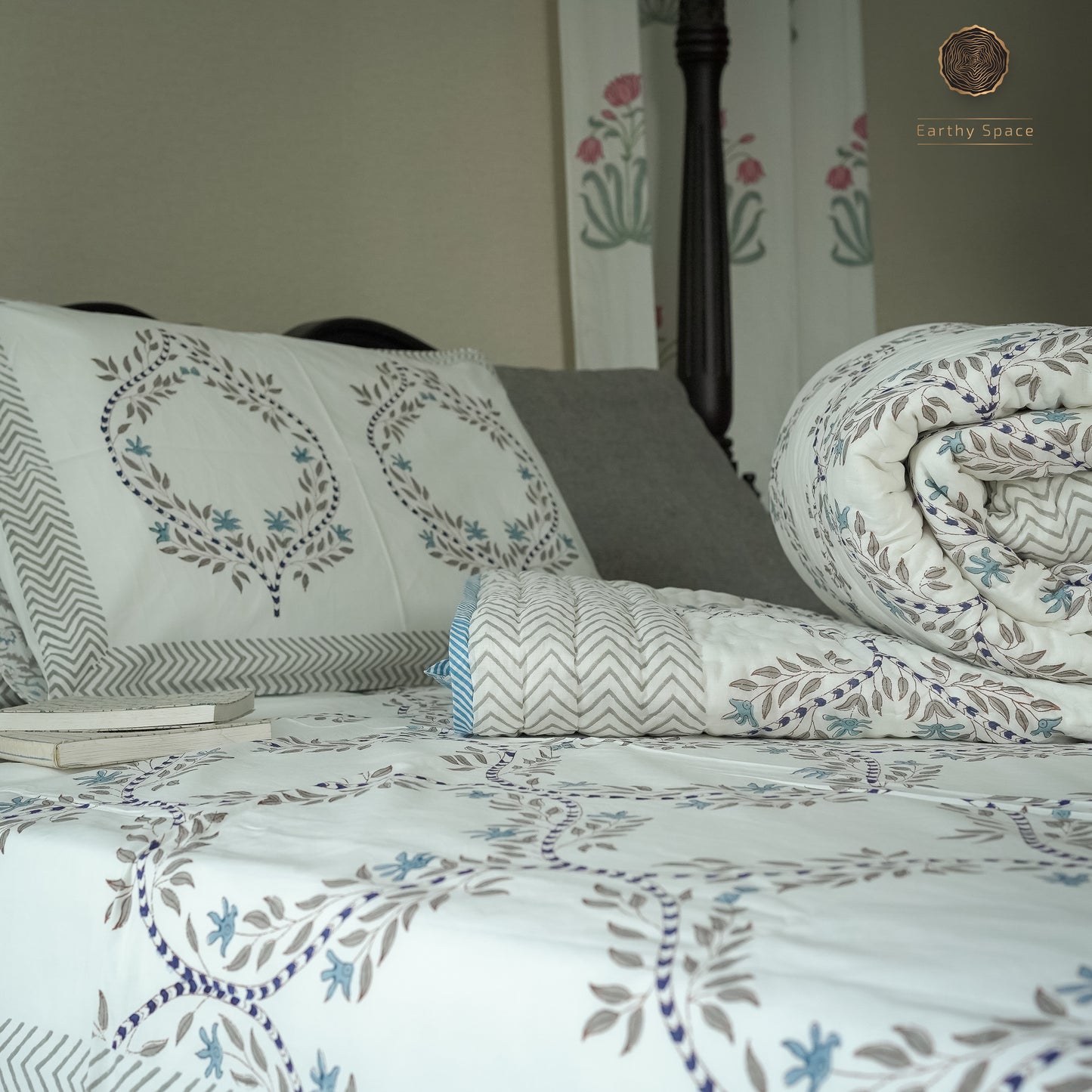 Mahal Jaal Bedding Set