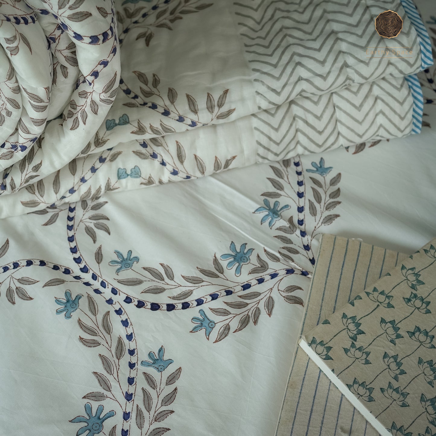 Mahal Jaal Bedding Set