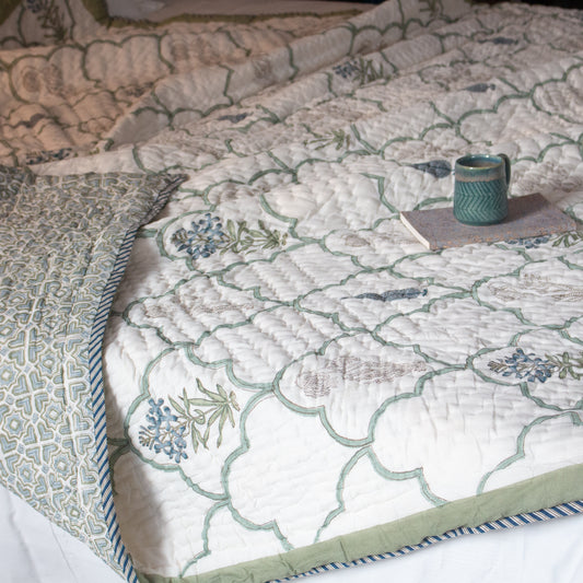 Reversible Quilt - Sage Bloom