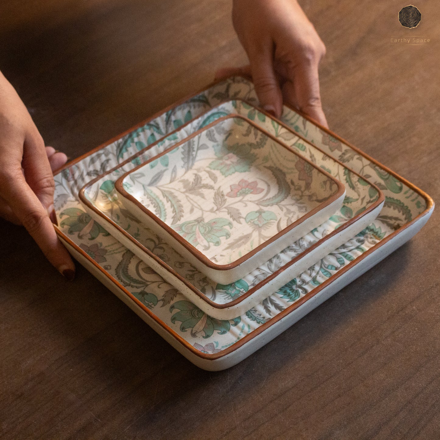 Gardenia Square Platter Set