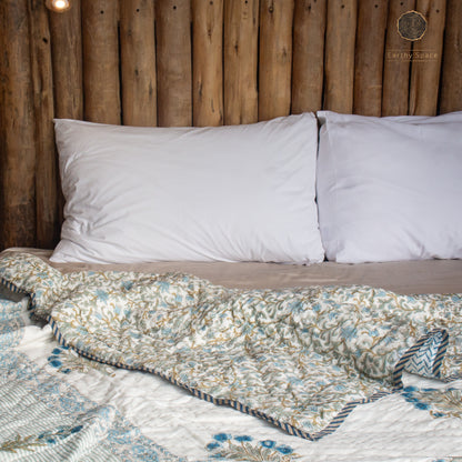 Blue bell Quilt - Single Bed