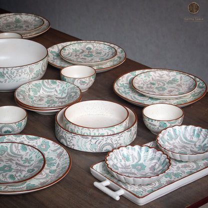Gardenia Dinner Set