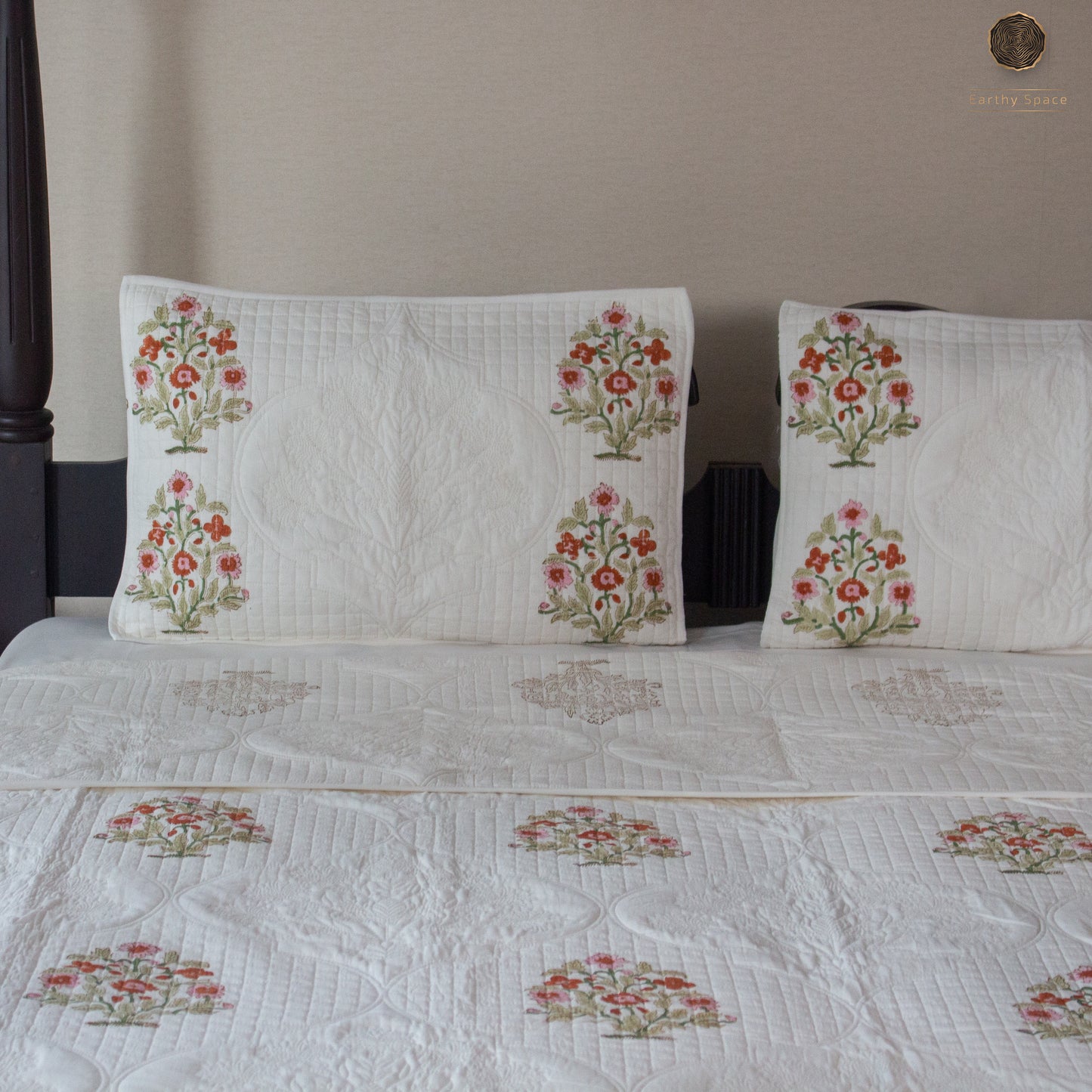 Ivory Flora - Premium Quilted Bedspread
