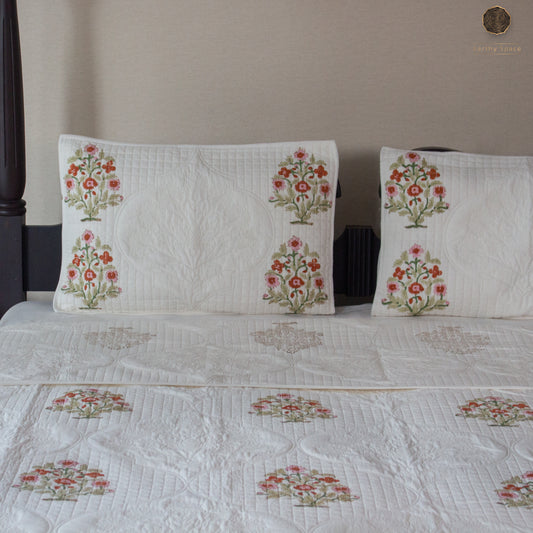 Ivory Flora - Premium Quilted Bedspread