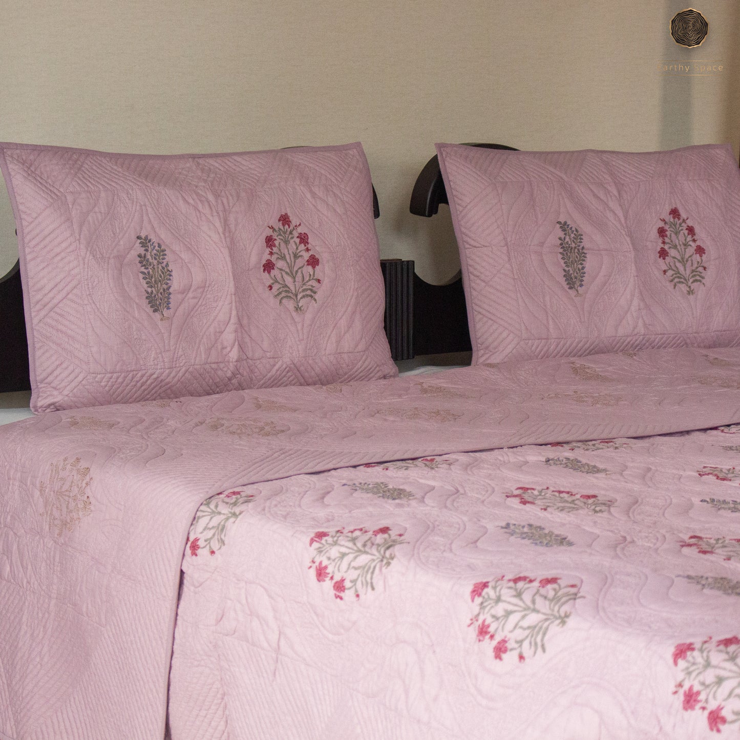 Lilac Blooms - Premium Quilted Bedspread