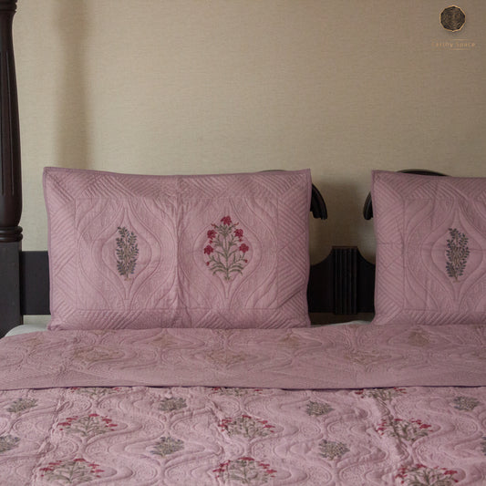 Lilac Blooms - Premium Quilted Bedspread