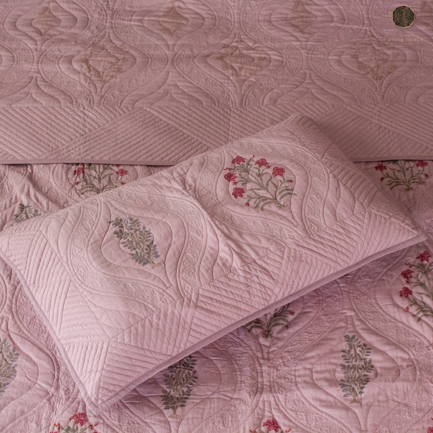Lilac Blooms - Premium Quilted Bedspread