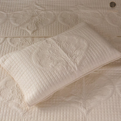 Ivory Blooms - Premium Quilted Bedspread