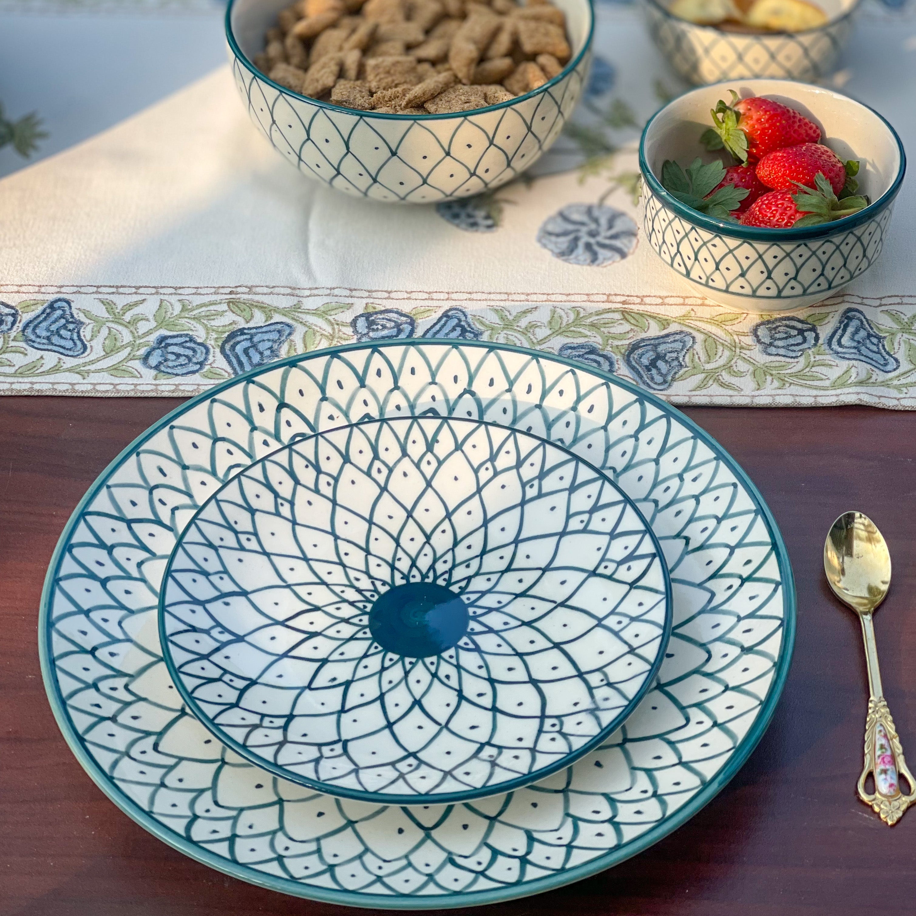 Mandala dinner set best sale